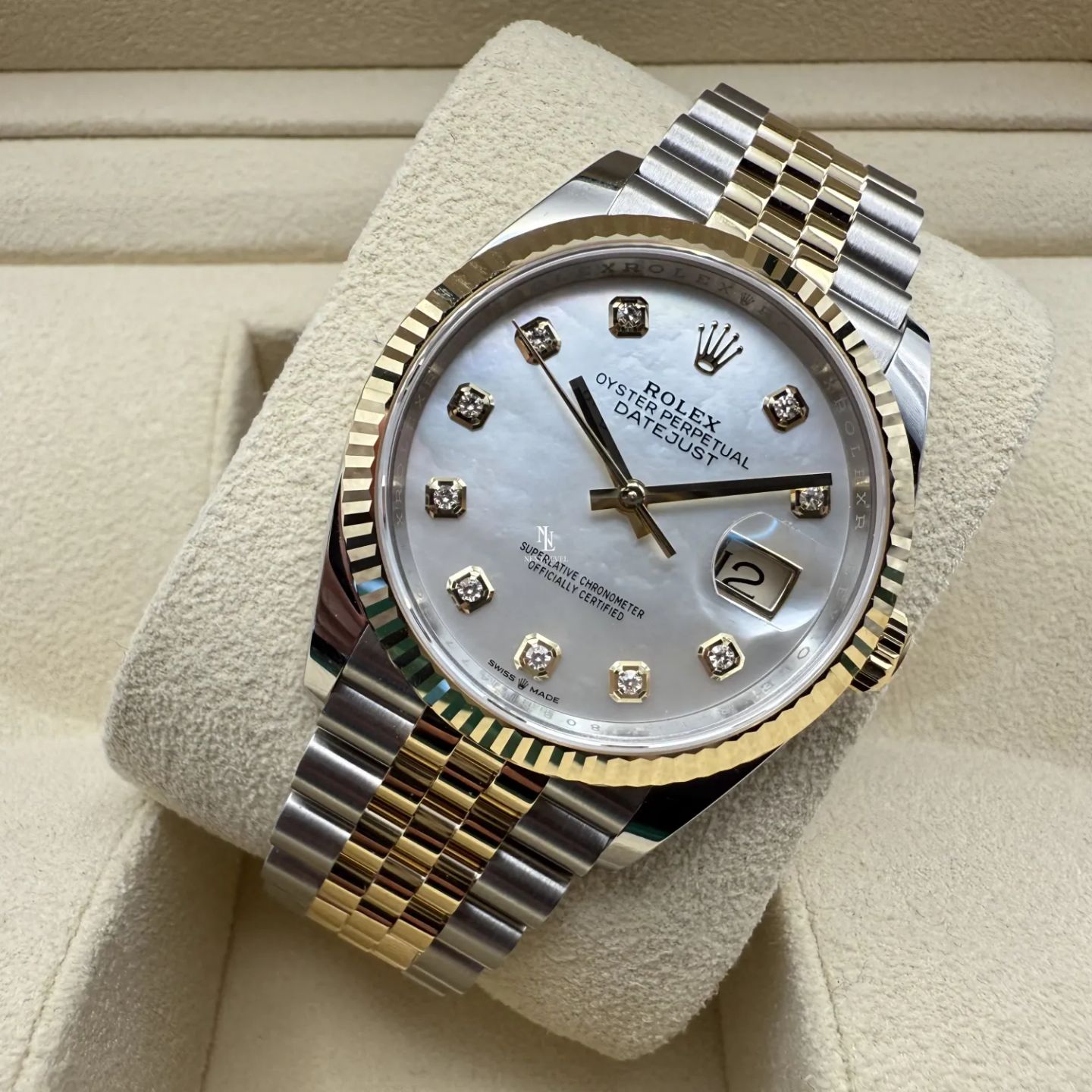 Rolex Datejust 36 126233 (2026) - 36mm Goud/Staal (3/8)