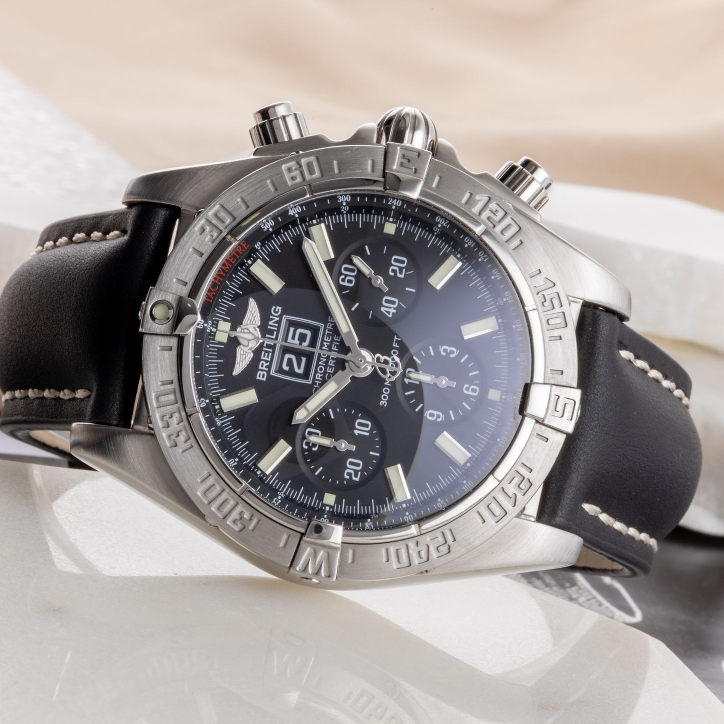 Breitling Blackbird A44359 (2007) - Zwart wijzerplaat 44mm Staal (2/8)