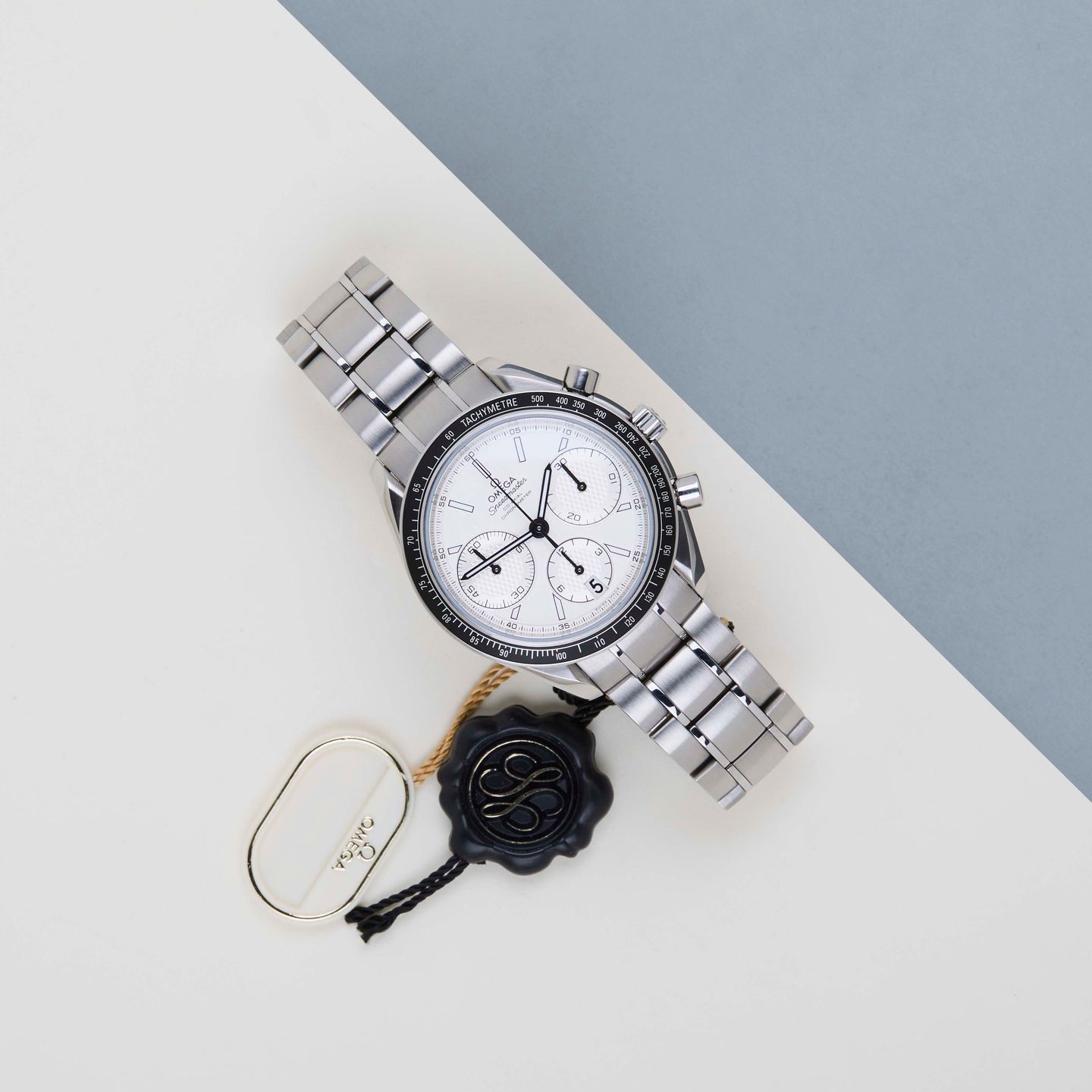 Omega Speedmaster Racing 326.30.40.50.02.001 - (2/8)