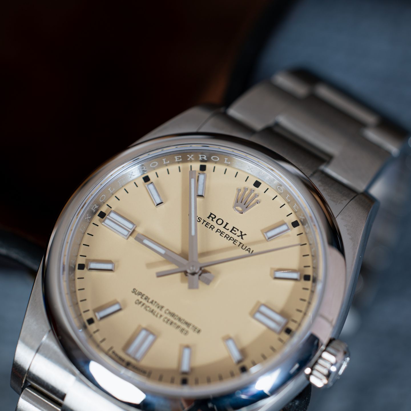 Rolex Oyster Perpetual 36 126000 (2026) - Beige dial 36 mm Steel case (3/3)