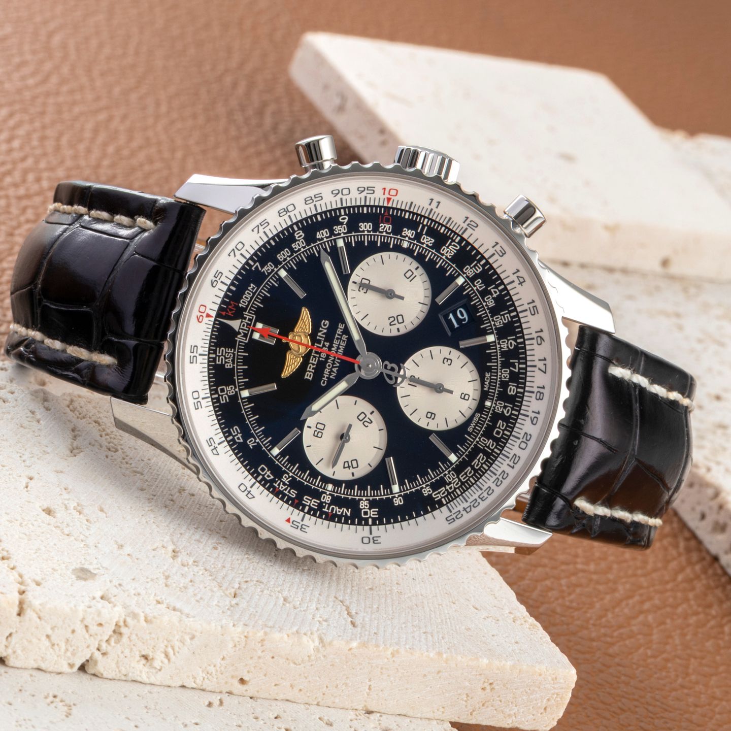 Breitling Navitimer 01 AB0120 (Unknown (random serial)) - 43 mm Steel case (2/8)