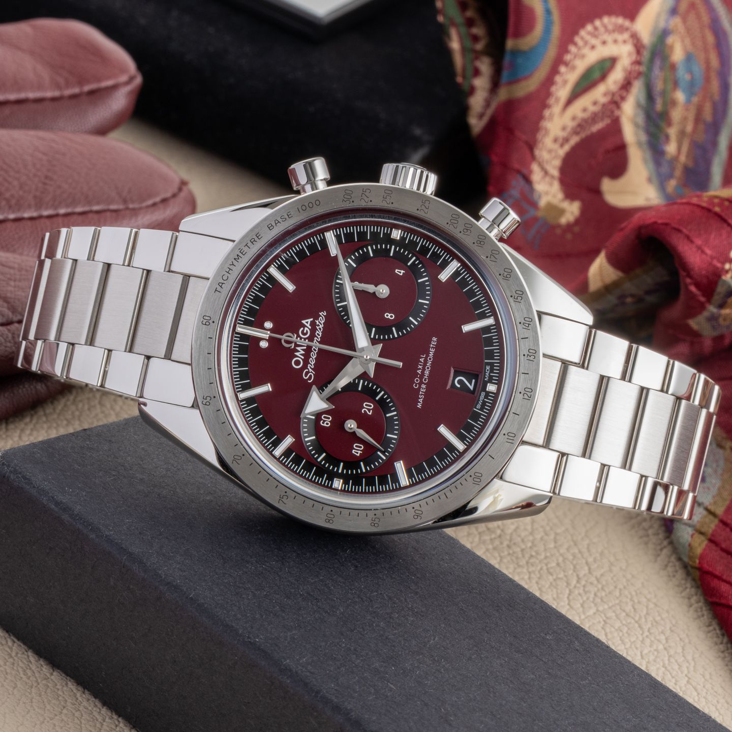 Omega Speedmaster '57 332.10.41.51.11.001 - (2/8)