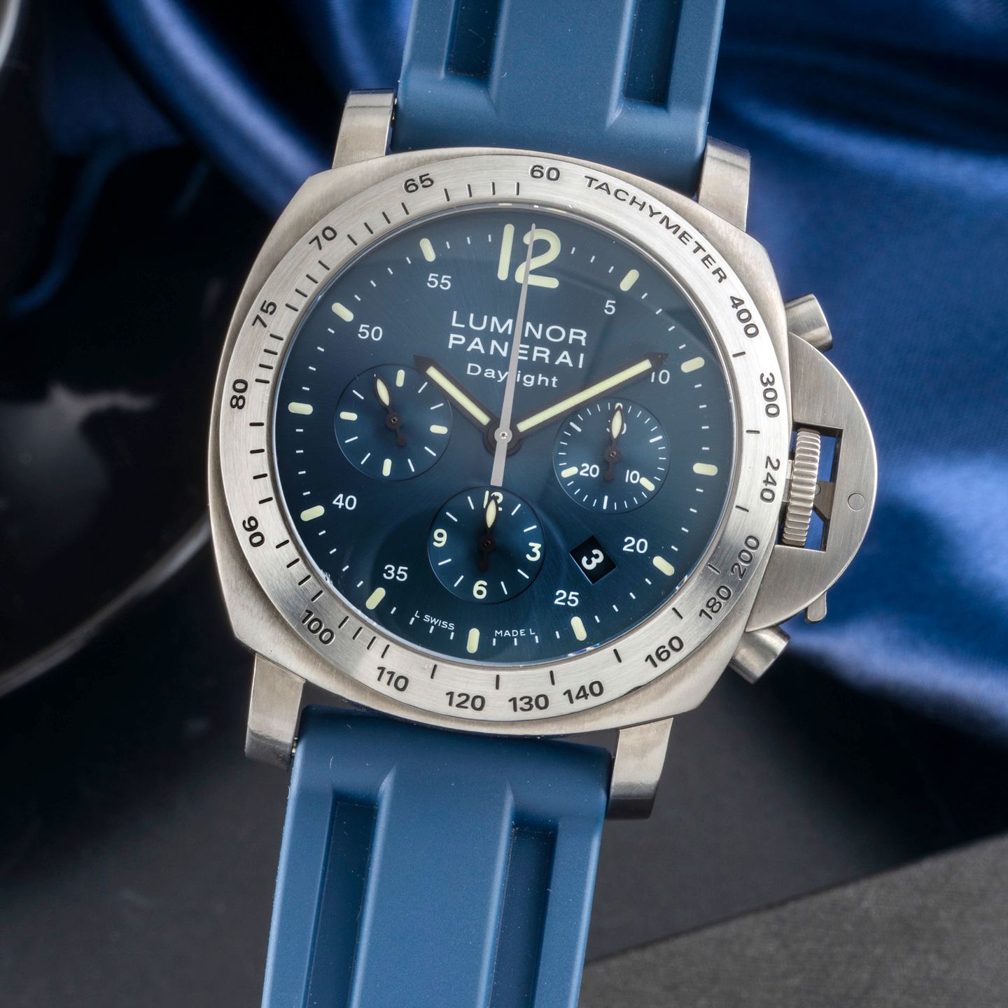 Panerai Luminor Chrono PAM00326 (2009) - Blauw wijzerplaat 44mm Titanium (3/8)