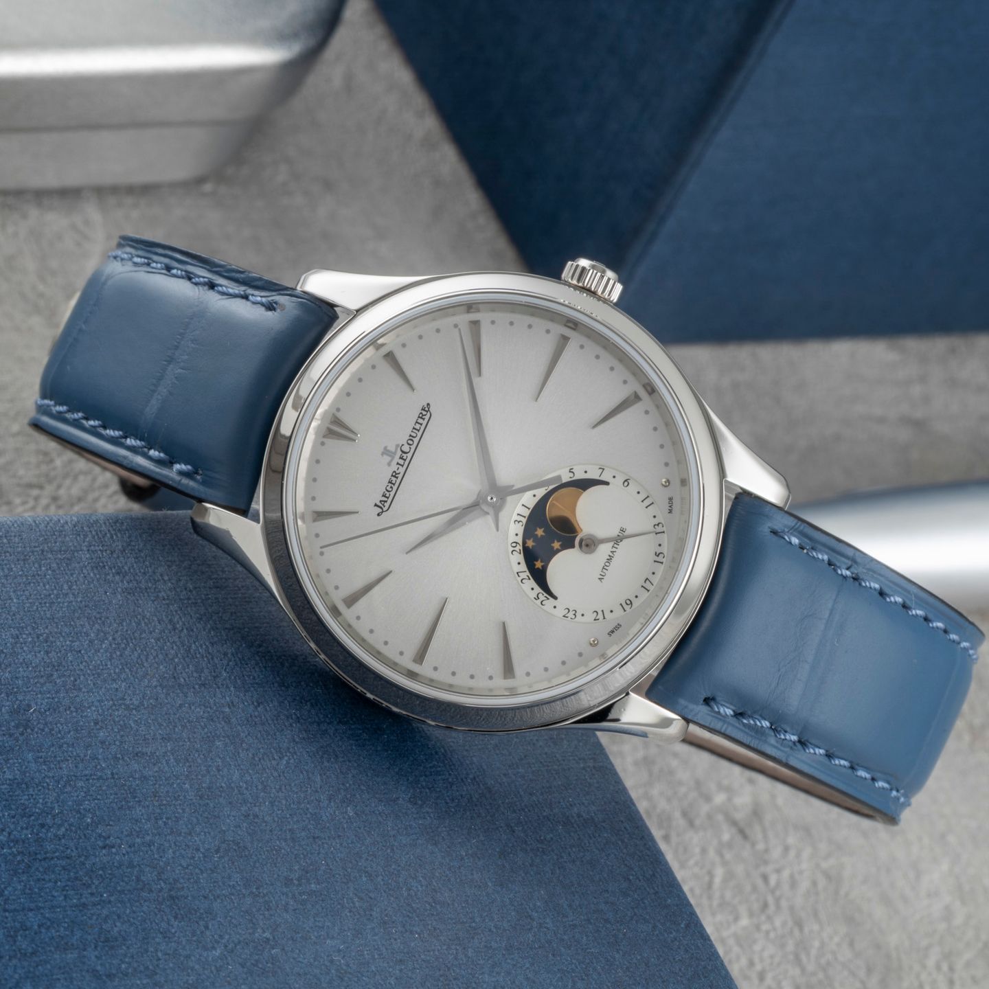 Jaeger-LeCoultre Master Ultra Thin Moon Q1258420 - (2/8)