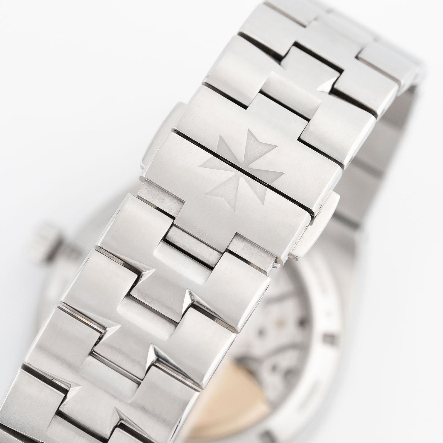 Vacheron Constantin Overseas 4500V/110A-B126 (2016) - Silver dial 42 mm Steel case (5/8)