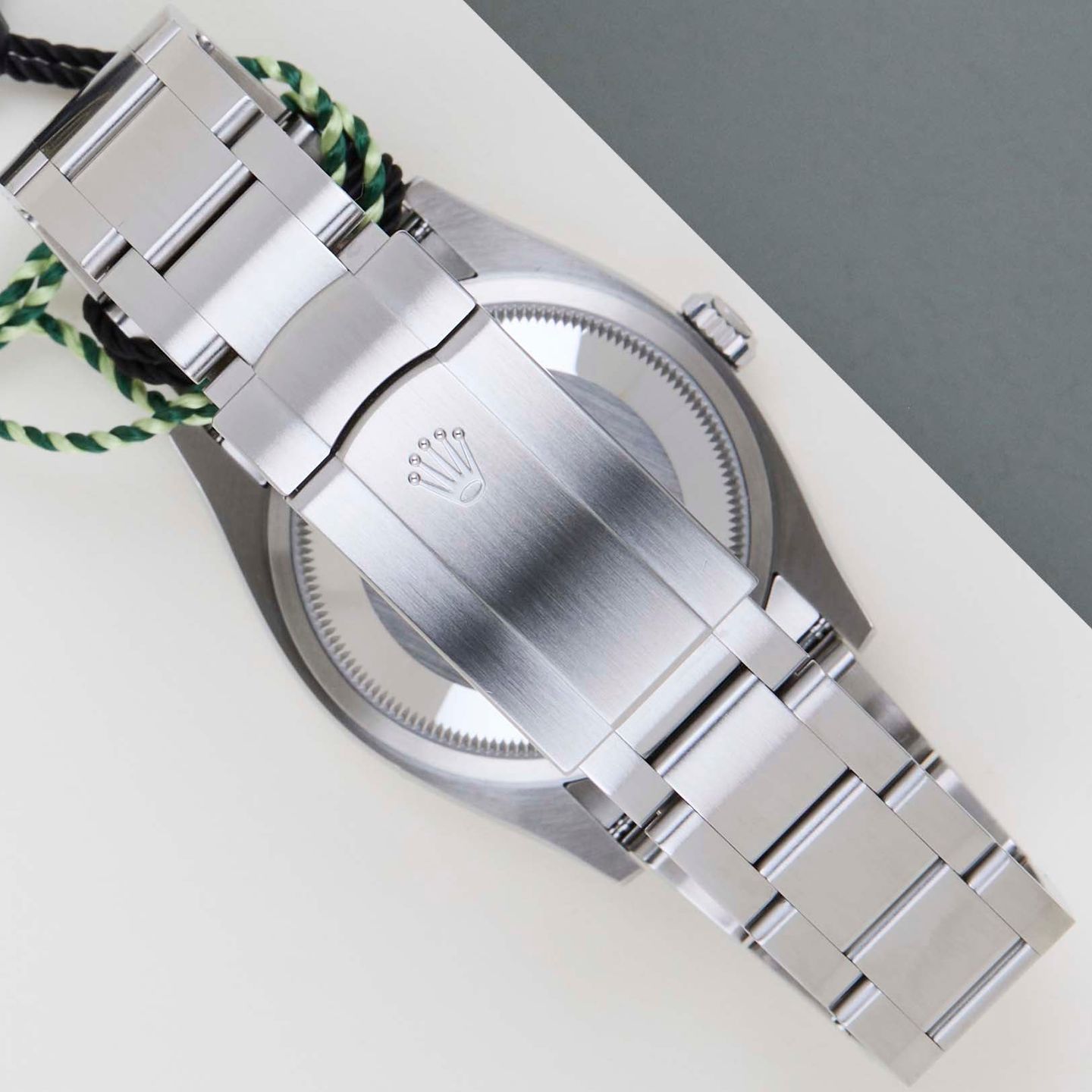 Rolex Oyster Perpetual 36 126000 (2024) - 36 mm Steel case (6/8)