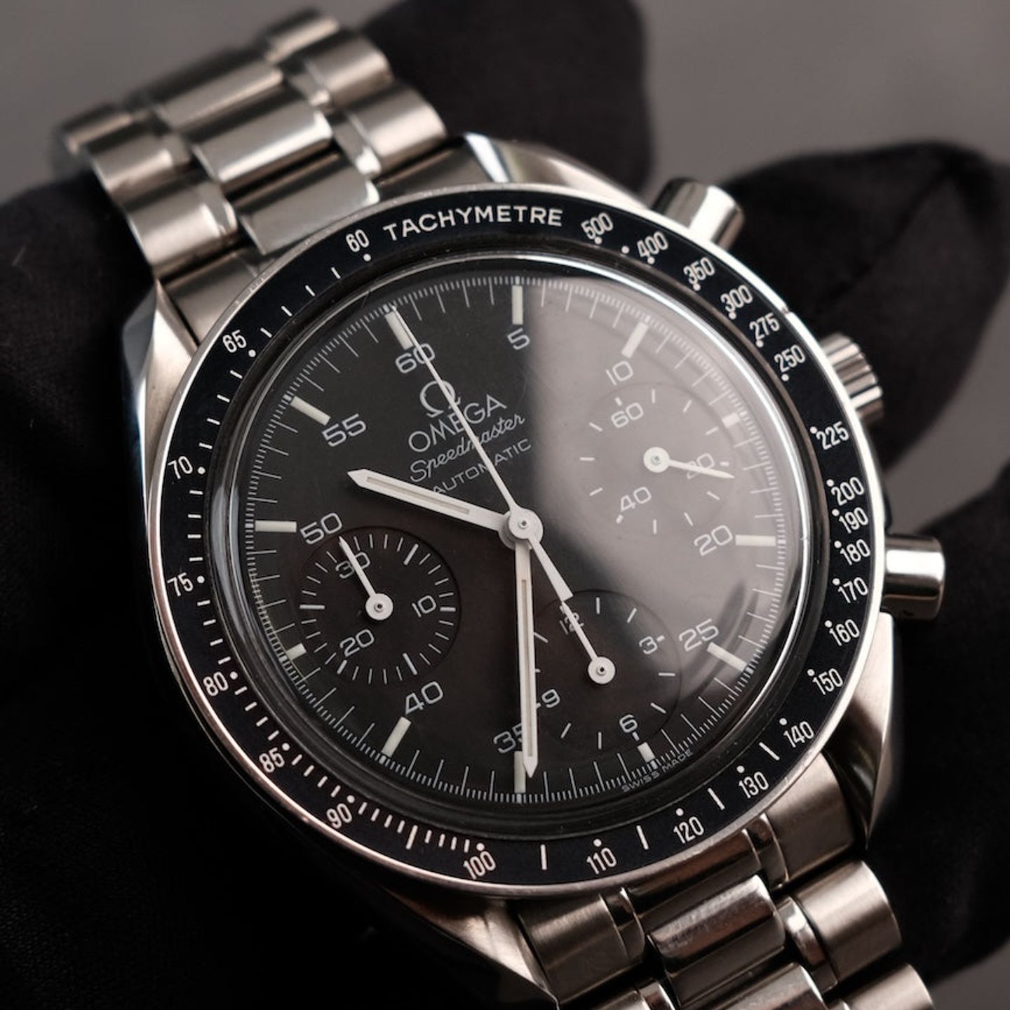 Omega Speedmaster 3510.5 (Unknown (random serial)) - Black dial 39 mm Steel case (2/8)