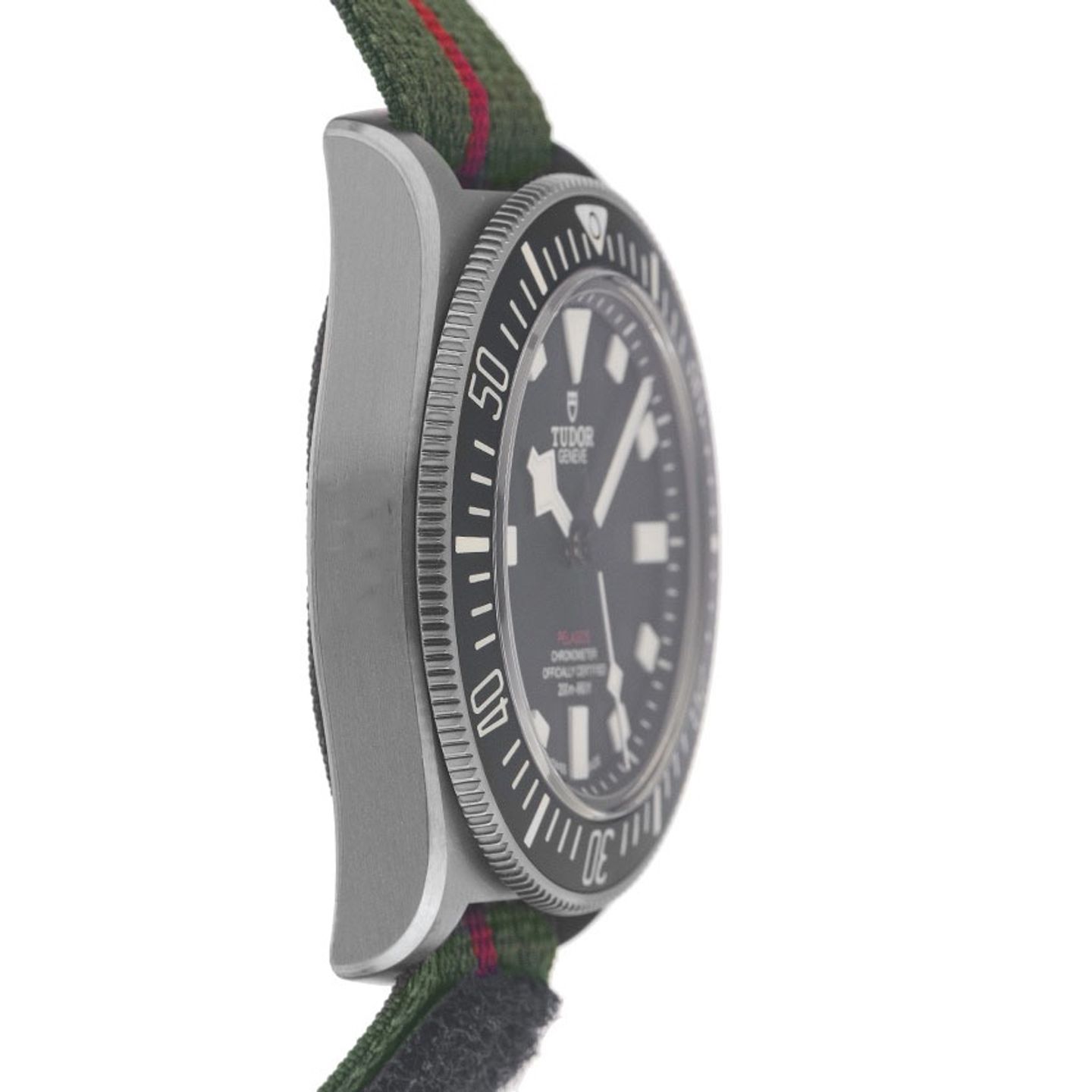 Tudor Pelagos 25717N (2026) - Black dial 42 mm Titanium case (5/7)