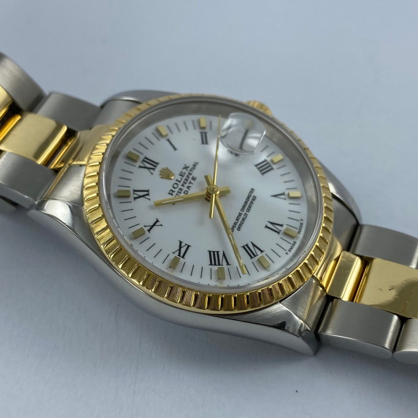 Rolex Oyster Perpetual Date 15223 (1995) - 34mm Goud/Staal (3/6)