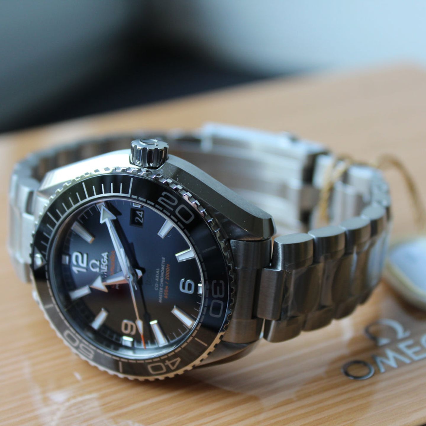 Omega Seamaster Planet Ocean 215.30.40.20.01.001 - (3/4)