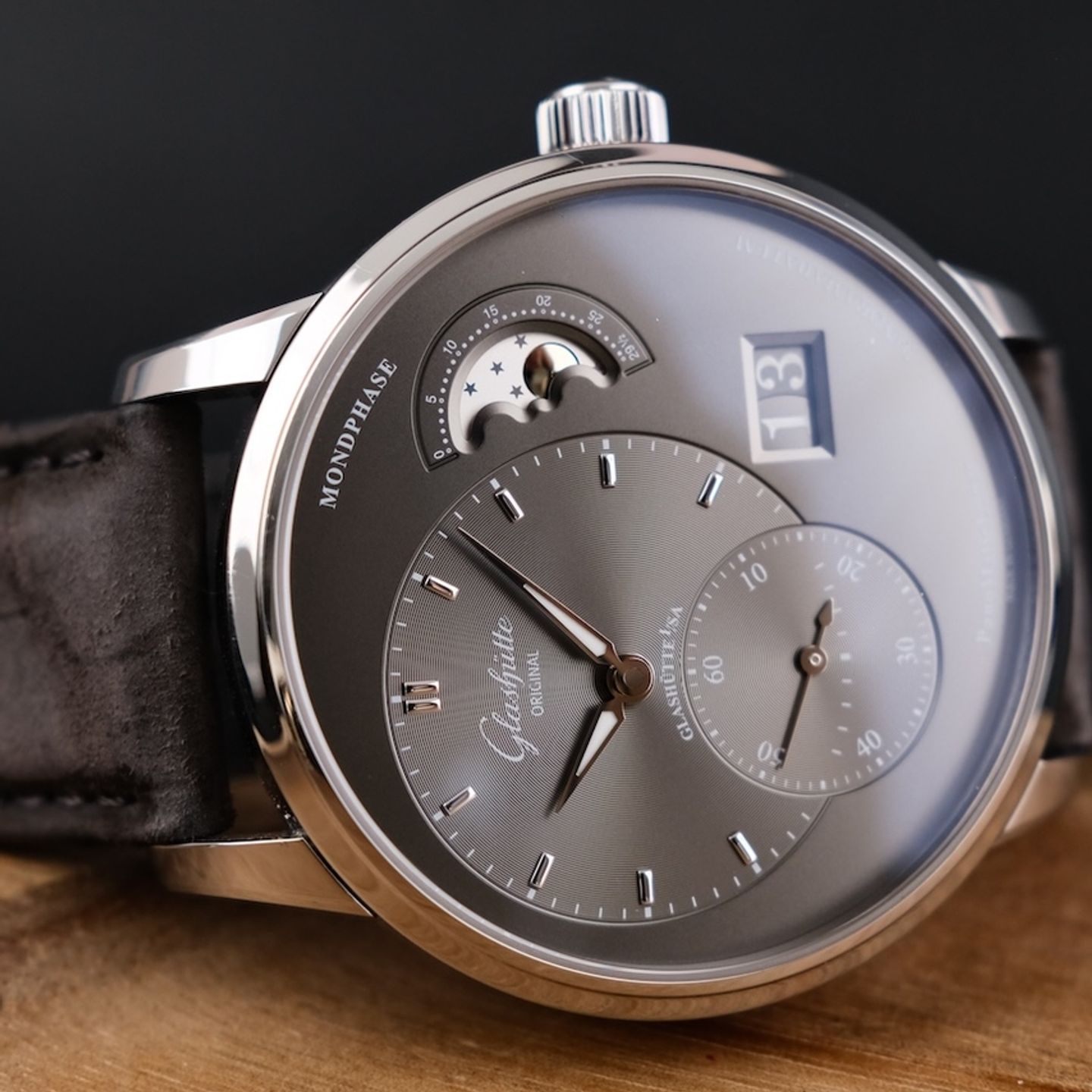 Glashütte Original PanoMaticLunar 1-90-02-43-32-05 (2019) - Grey dial 40 mm Steel case (3/8)