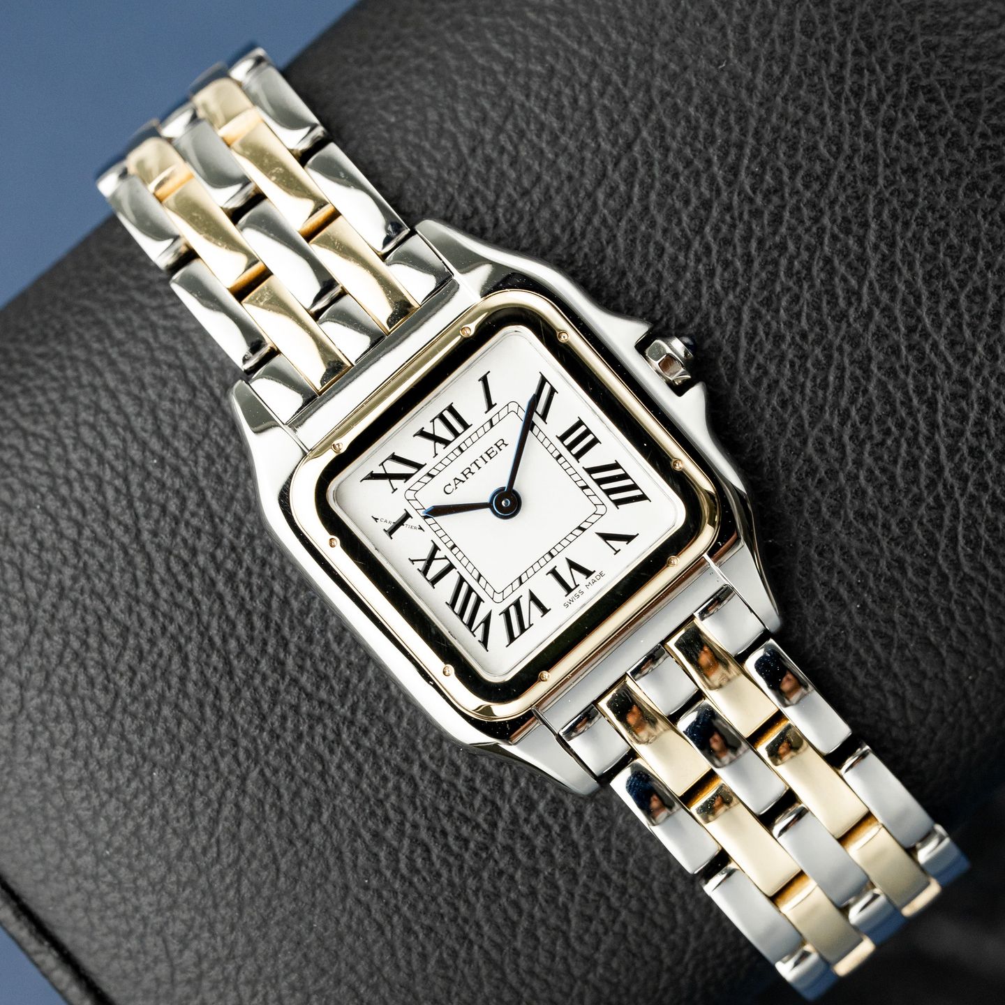 Cartier Panthère WSPN0015 (2025) - Silver dial 27 mm Steel case (2/8)