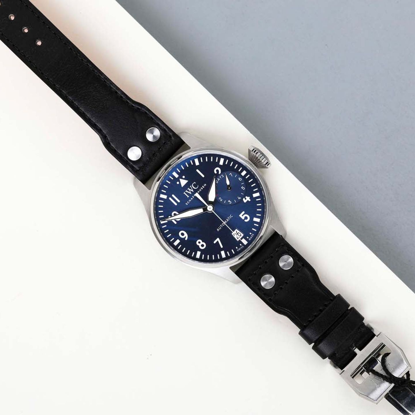 IWC Big Pilot IW501002 (2021) - Blauw wijzerplaat 46mm Staal (2/8)