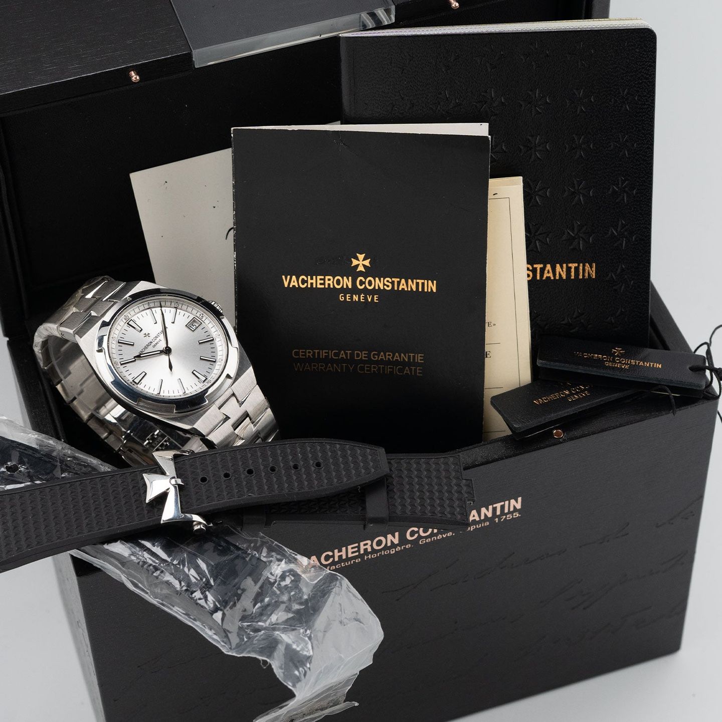 Vacheron Constantin Overseas 4500V/110A-B126 (2016) - Silver dial 42 mm Steel case (8/8)