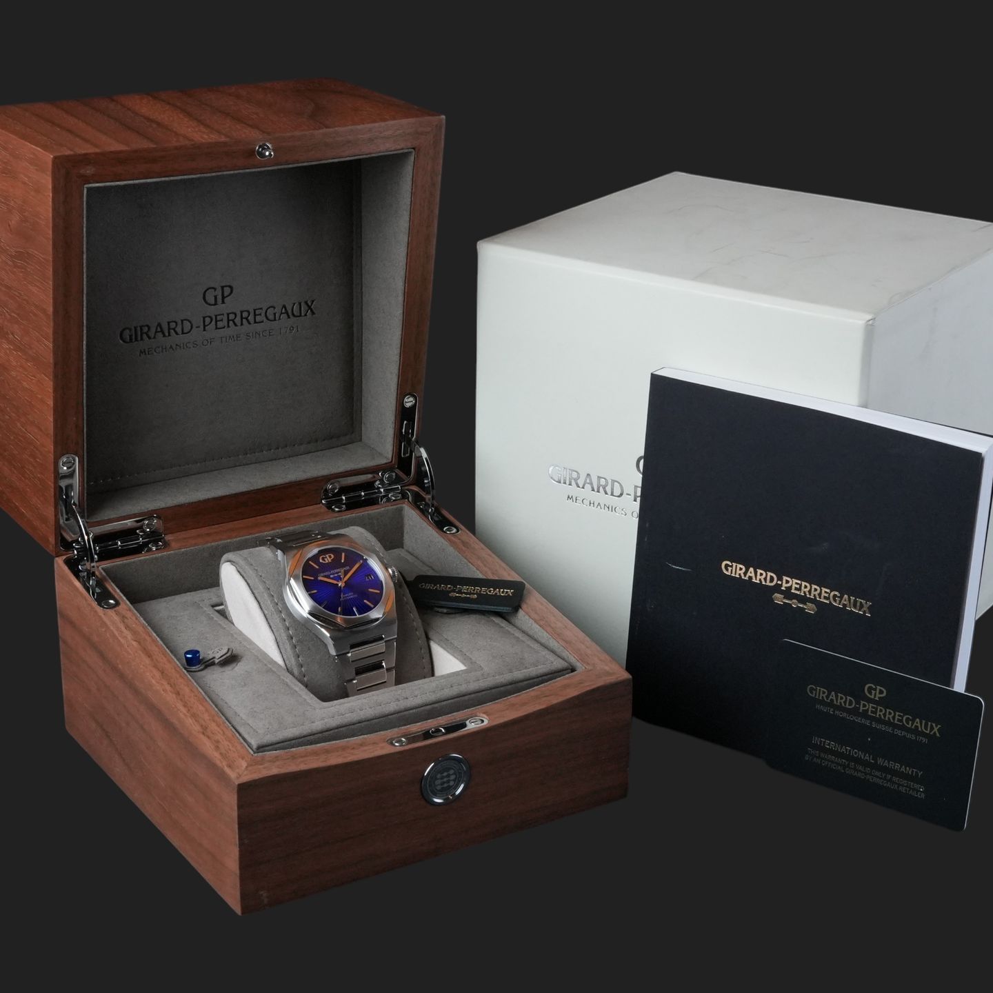 Girard-Perregaux Laureato 81010-11-432-11A - (8/8)