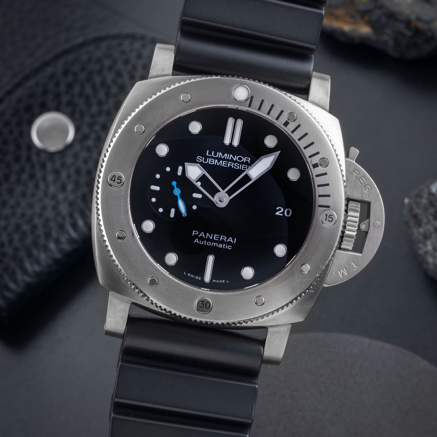 Panerai Luminor Submersible 1950 3 Days Automatic PAM01305 - (3/8)