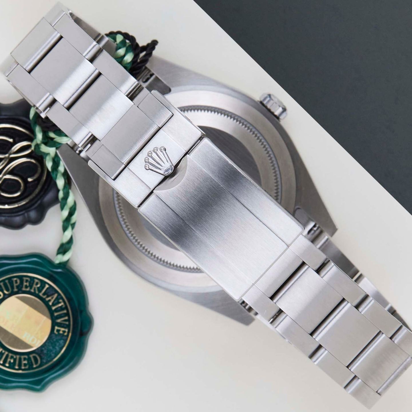 Rolex Explorer 214270 - (6/8)