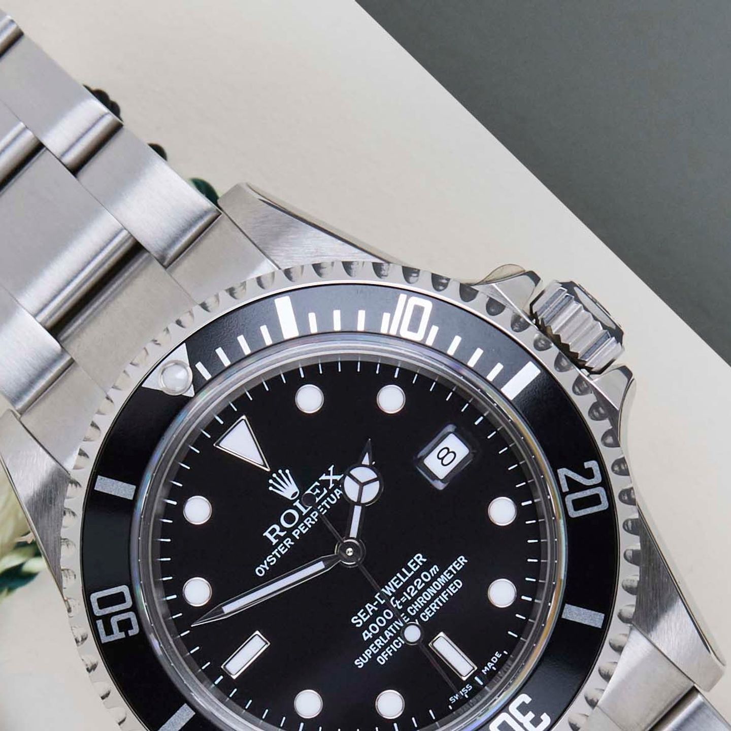 Rolex Sea-Dweller 4000 16600 (2007) - Black dial 40 mm Steel case (3/8)