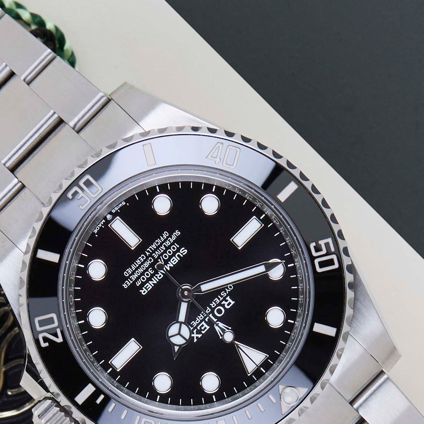 Rolex Submariner No Date 124060 (2025) - Black dial 41 mm Steel case (4/8)