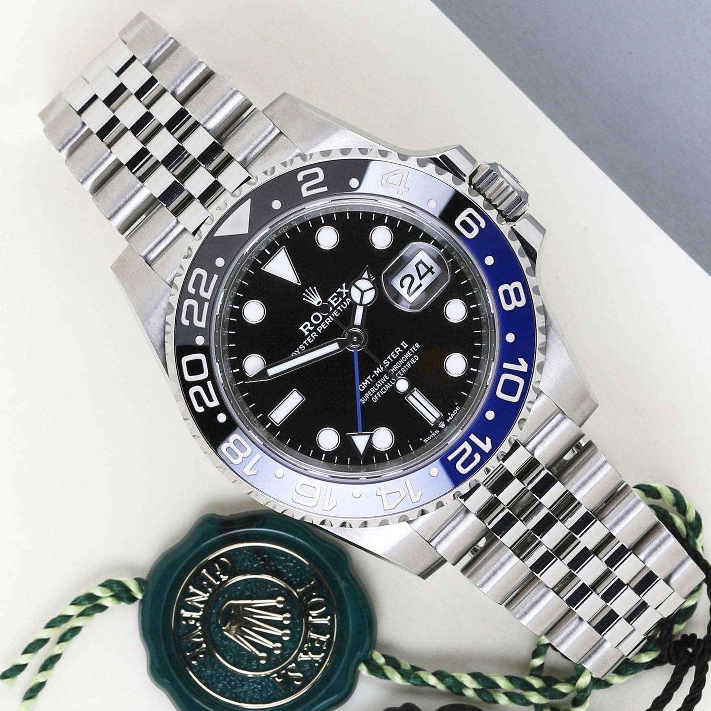 Rolex GMT-Master II 126710BLNR (2024) - Black dial 40 mm Steel case (1/8)