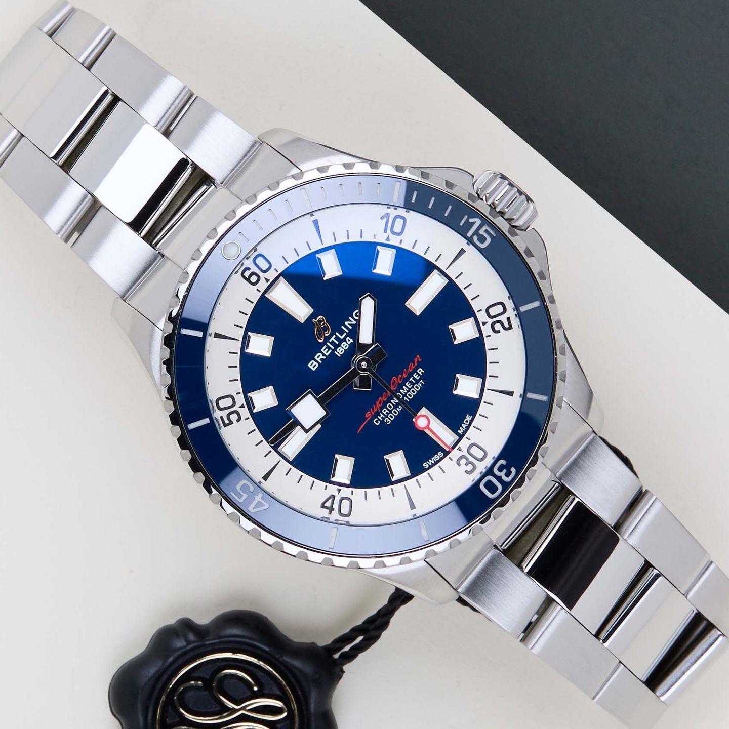 Breitling Superocean 42 A17375 - (1/8)