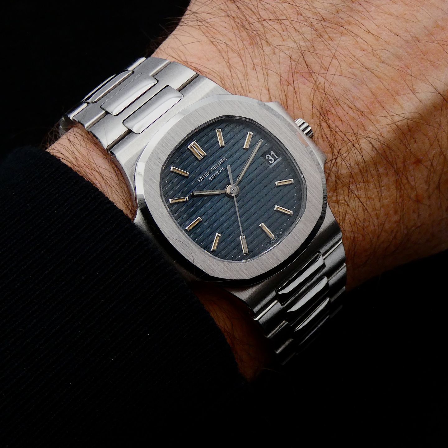 Patek Philippe Nautilus 3800 (1980) - Blue dial 37 mm Steel case (5/6)