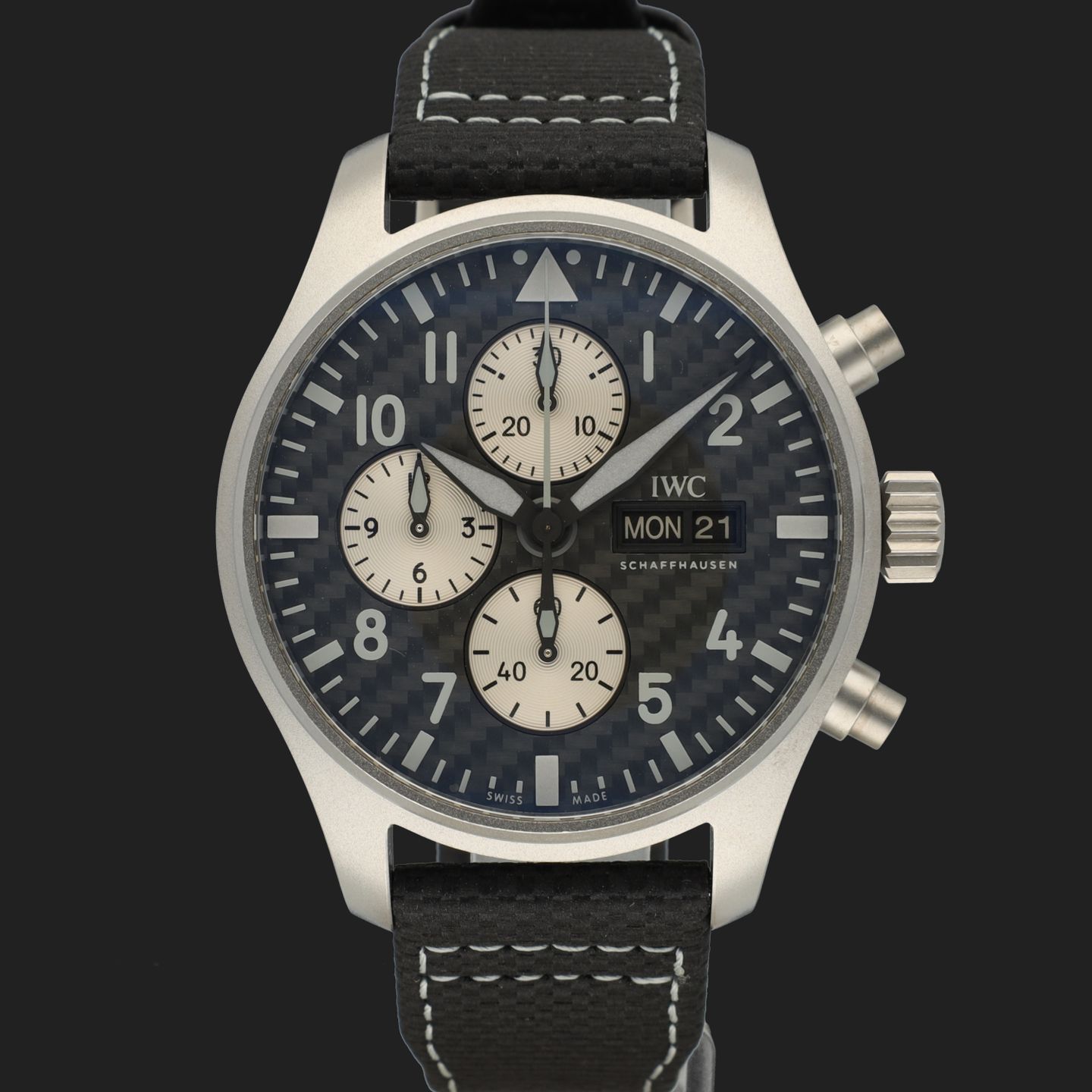 IWC Ingenieur AMG IW377903 (2021) - Zwart wijzerplaat 43mm Titanium (2/8)