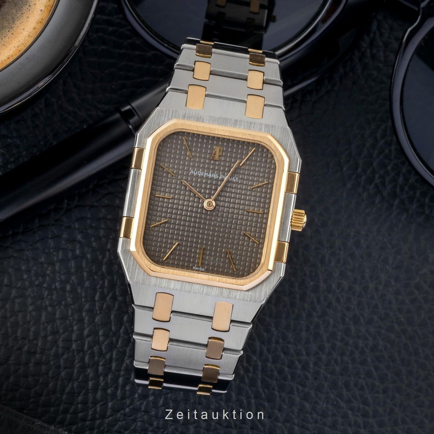 Audemars Piguet Royal Oak 6005SA - (3/8)