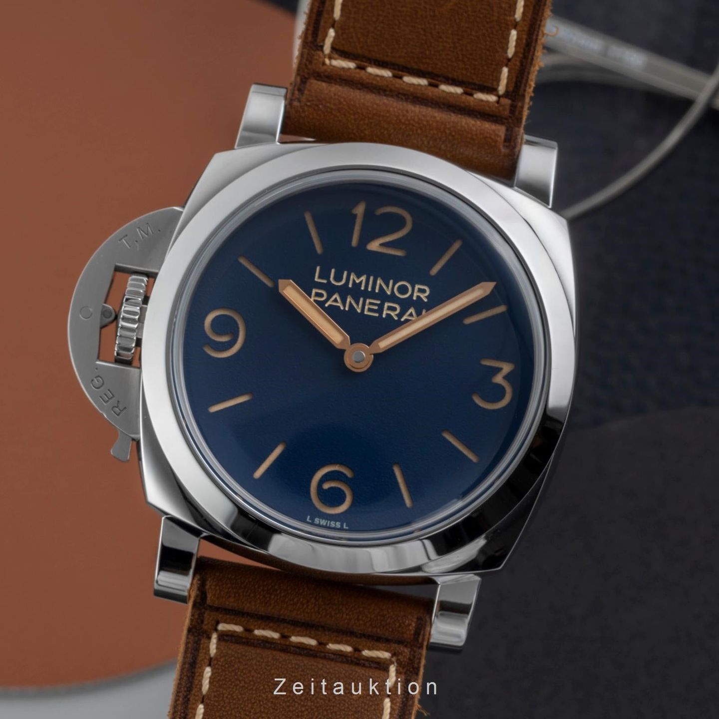 Panerai Luminor PAM01732 - (1/8)