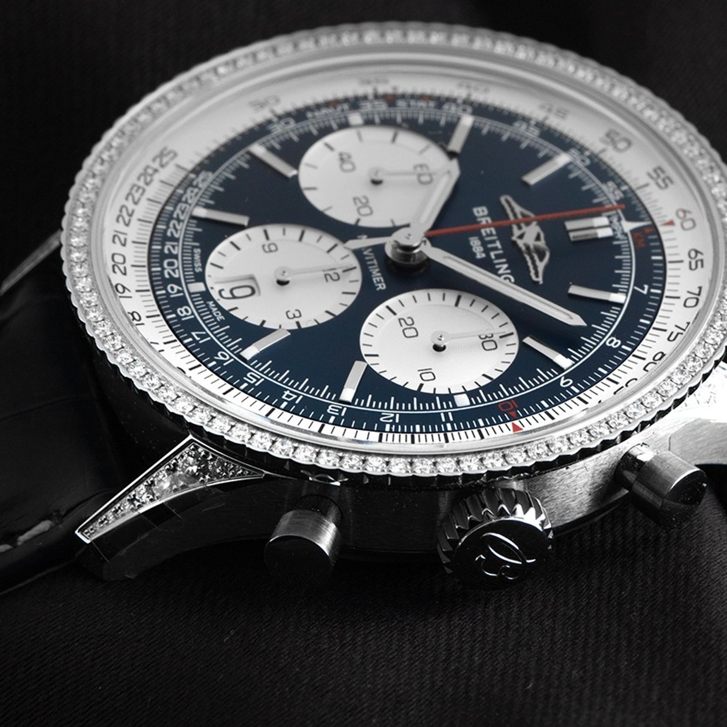 Breitling Navitimer 1 B01 Chronograph AB0139631C1P1 (2026) - 41mm Staal (3/8)
