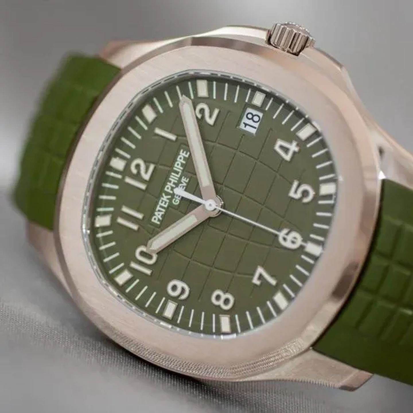 Patek Philippe Aquanaut 5168G-010 - (6/6)