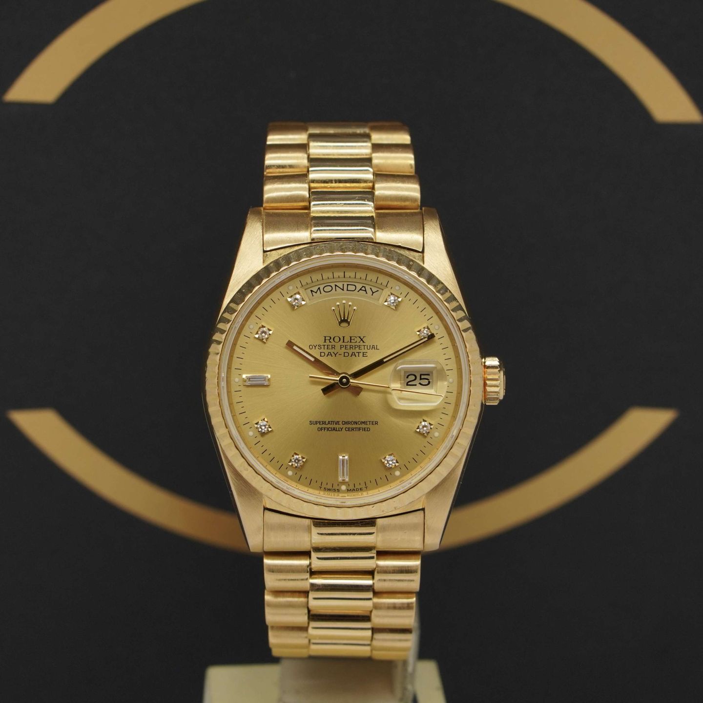 Rolex Day-Date 36 18238 (1990) - Gold dial 36 mm Yellow Gold case (1/7)