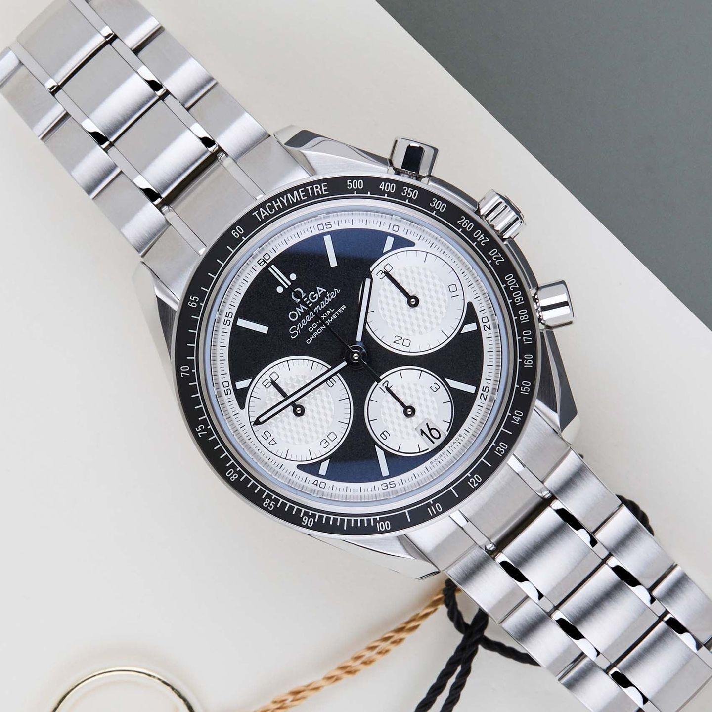Omega Speedmaster Racing 326.30.40.50.01.002 - (1/8)