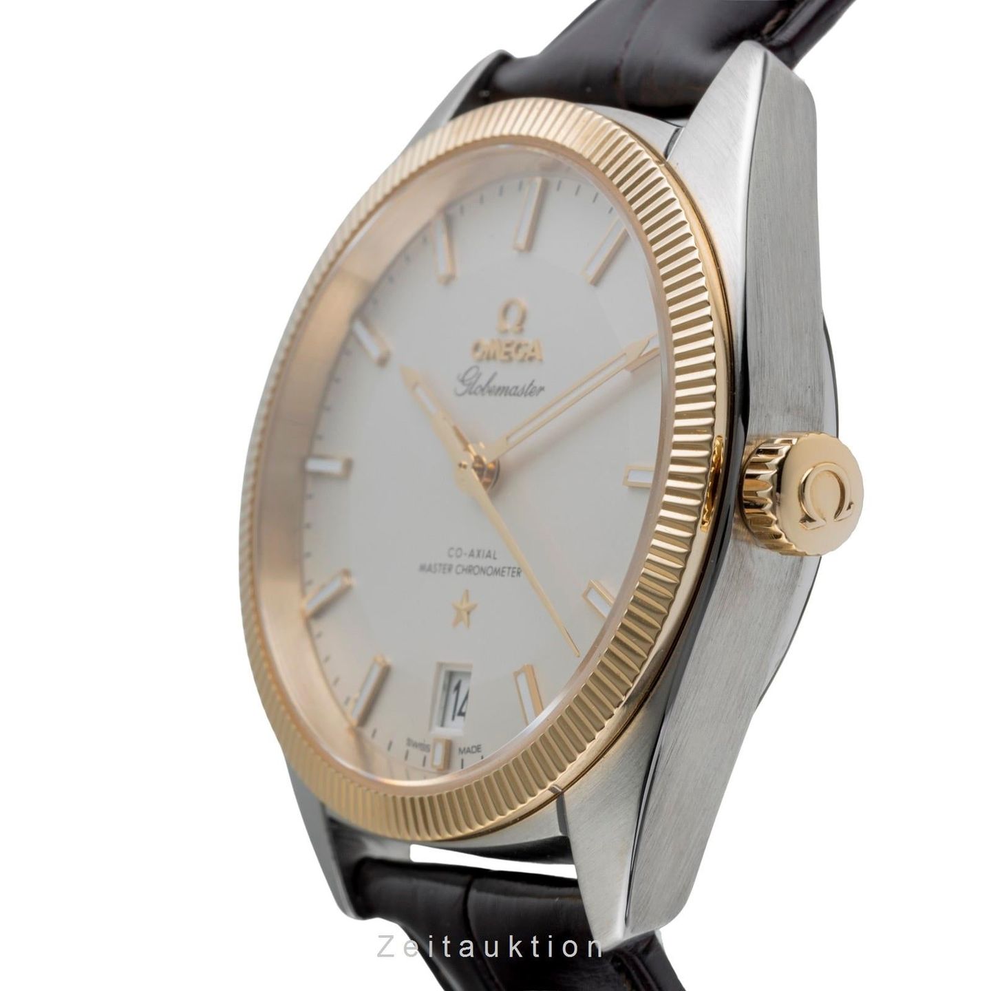 Omega Globemaster 130.23.39.21.02.001 (2018) - Silver dial 39 mm Steel case (5/8)