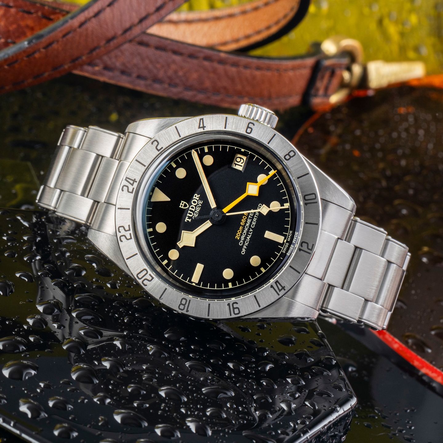 Tudor Black Bay 79470 (Unknown (random serial)) - Black dial 39 mm Steel case (2/8)