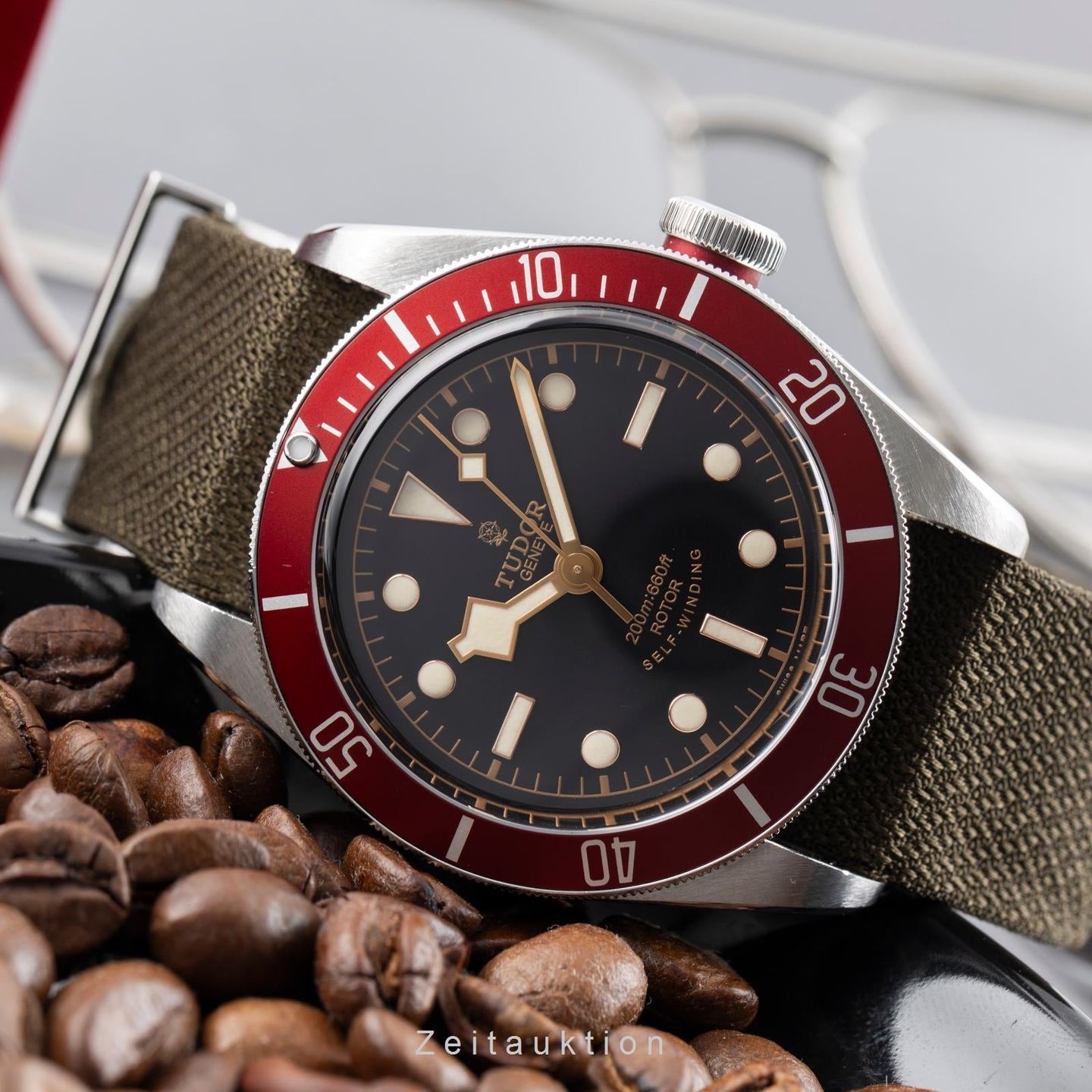 Tudor Black Bay 79220R - (2/8)