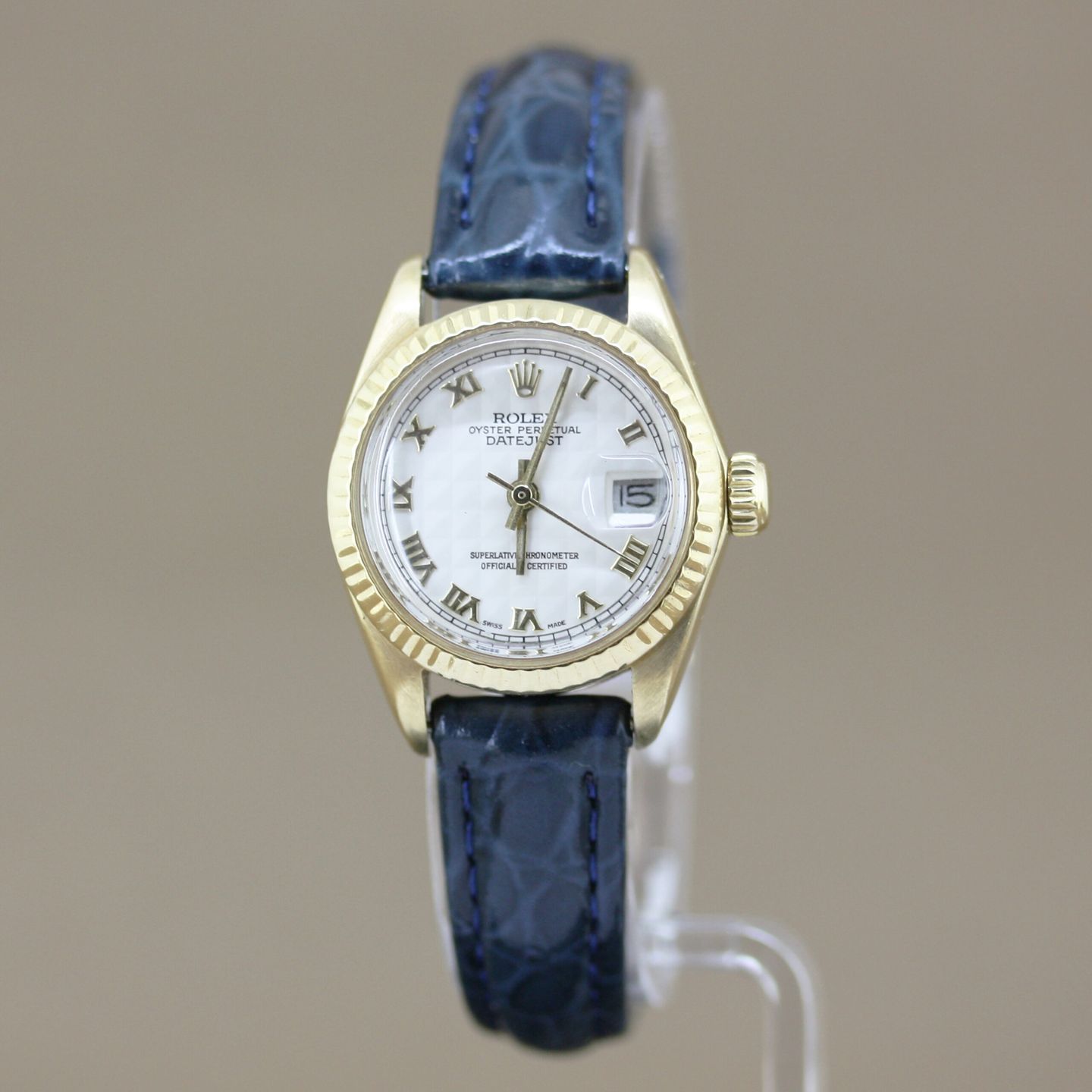 Rolex Lady-Datejust 6917 (1978) - White dial 26 mm Yellow Gold case (2/8)