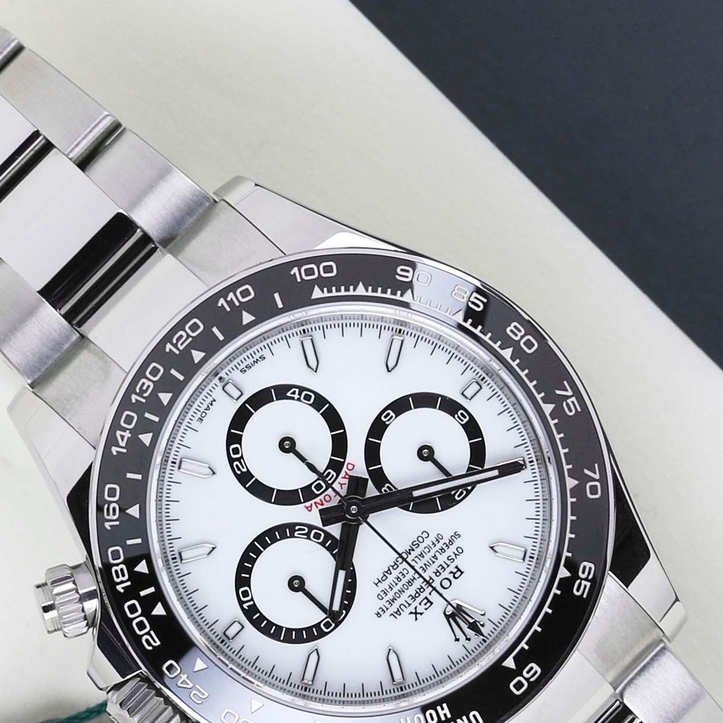 Rolex Daytona 126500LN - (4/8)