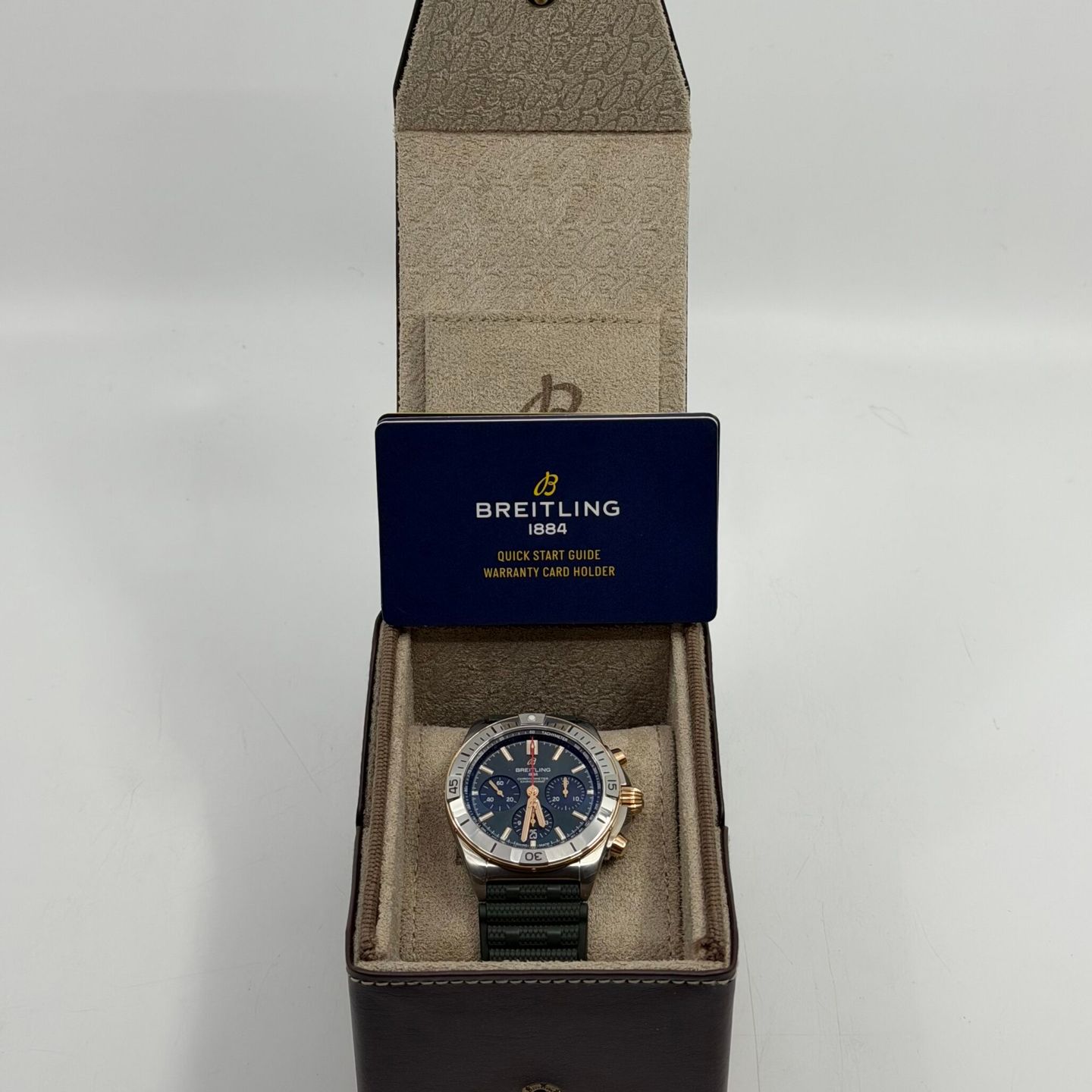 Breitling Chronomat 42 UB0134131L1S1 (2026) - Green dial 43 mm Gold/Steel case (3/8)