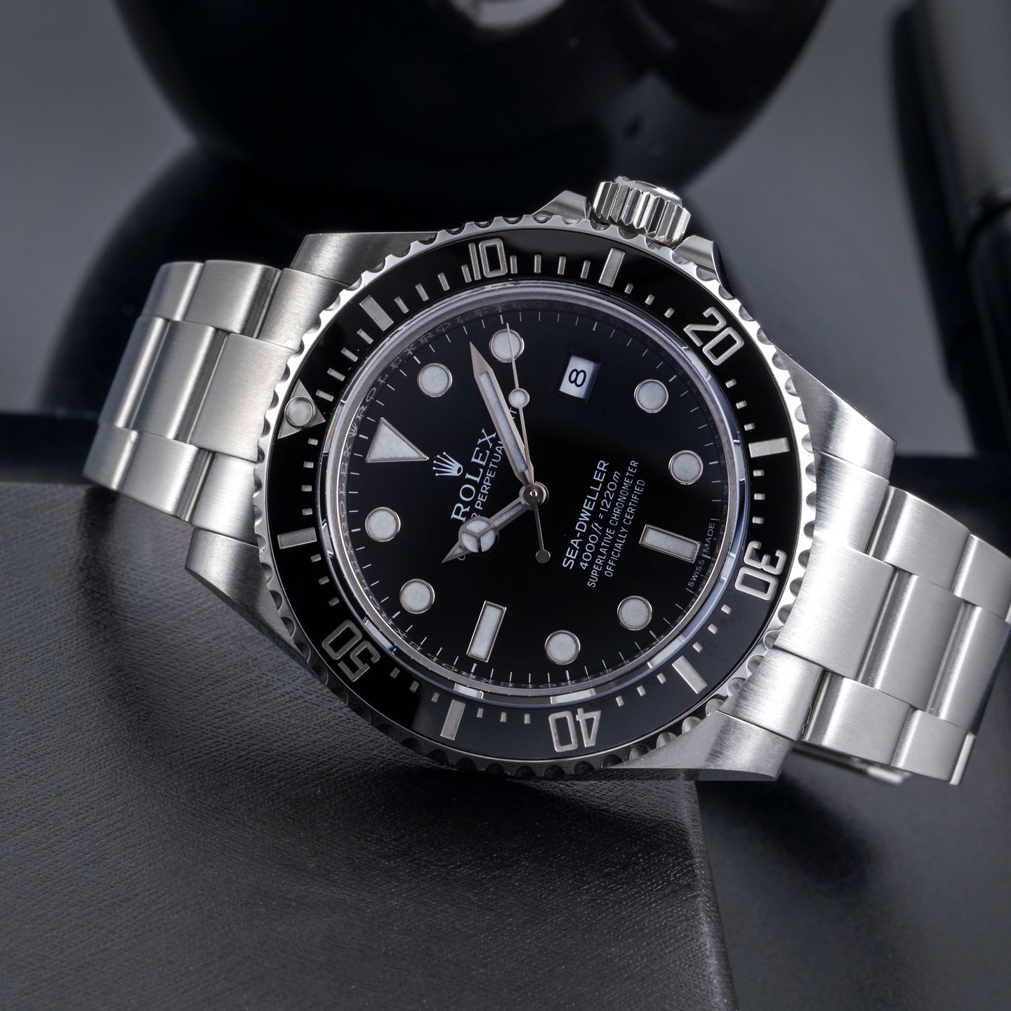 Rolex Sea-Dweller 4000 116600 - (2/8)