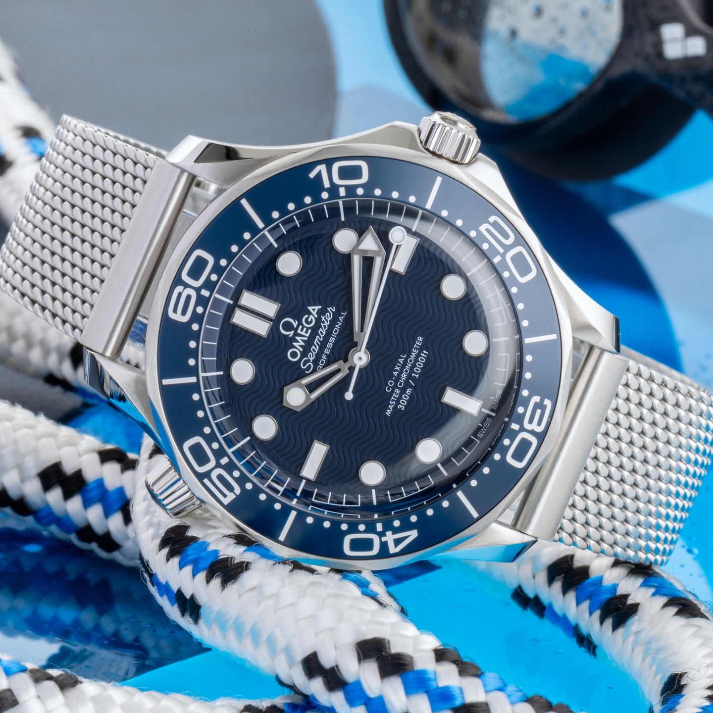 Omega Seamaster Diver 300 M 210.30.42.20.03.002 (Unknown (random serial)) - Blue dial 42 mm Steel case (2/8)