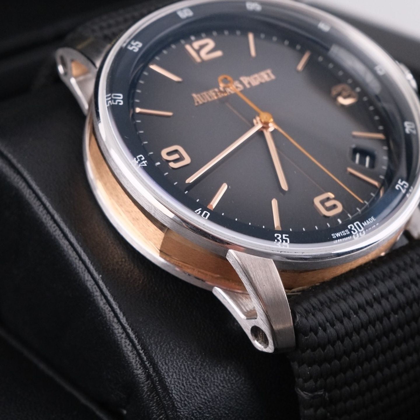 Audemars Piguet CODE 11.59 15210CR.OO.A002CR.01 - (4/8)