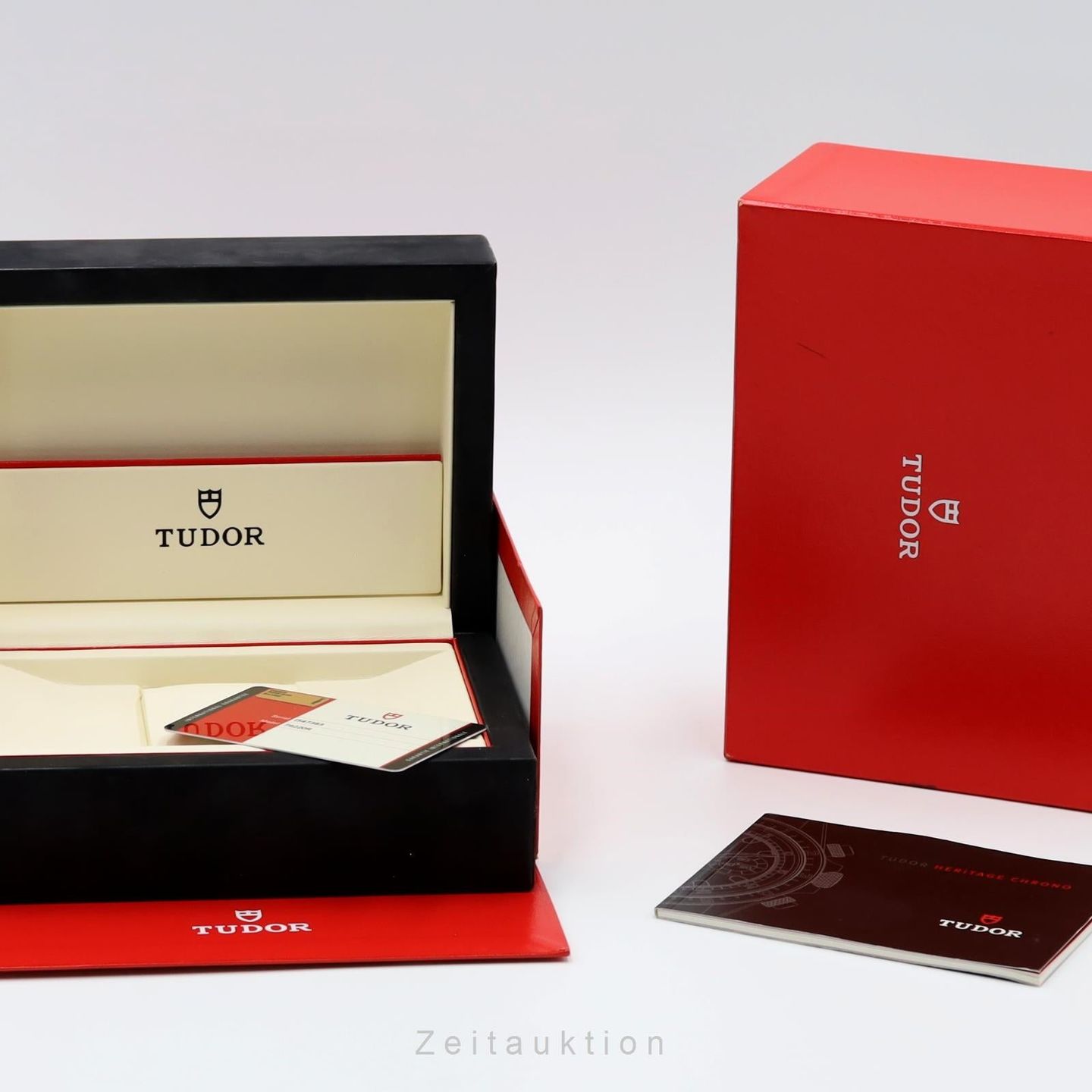 Tudor Black Bay 79220R - (7/8)