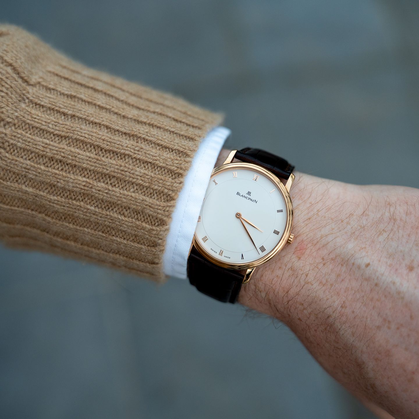 Blancpain Villeret Ultra-Slim 4053-3642-55A (2007) - White dial 40 mm Rose Gold case (2/8)