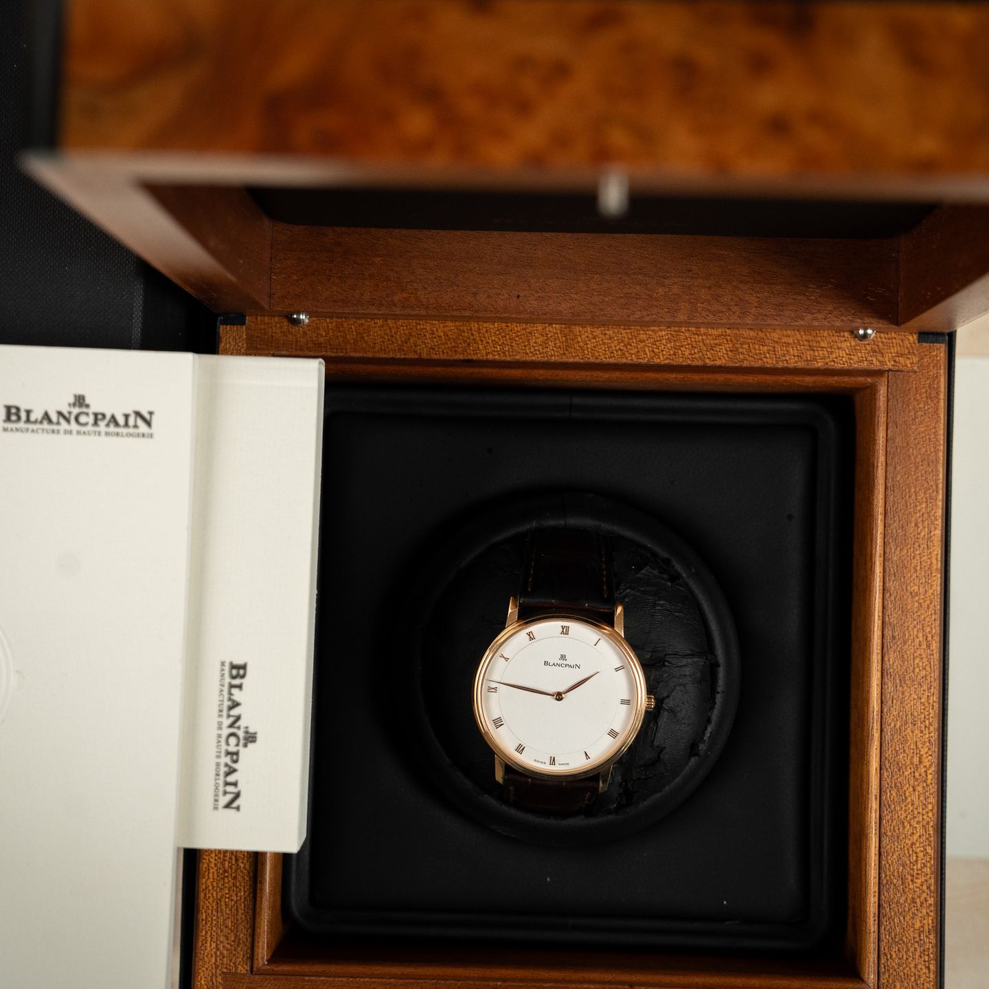 Blancpain Villeret Ultra-Slim 4053-3642-55A (2007) - White dial 40 mm Rose Gold case (3/8)