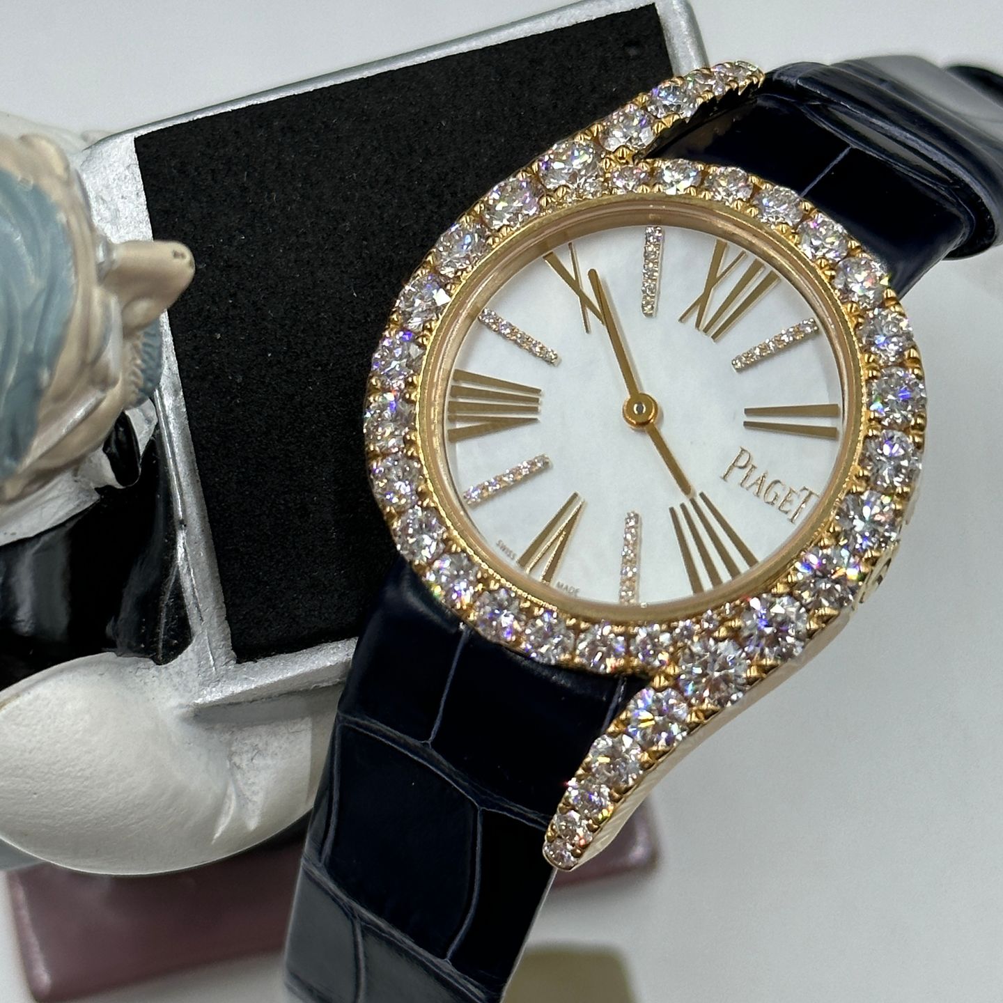 Piaget Limelight G0A47181 (2024) - Pearl dial Unknown Rose Gold case (1/8)