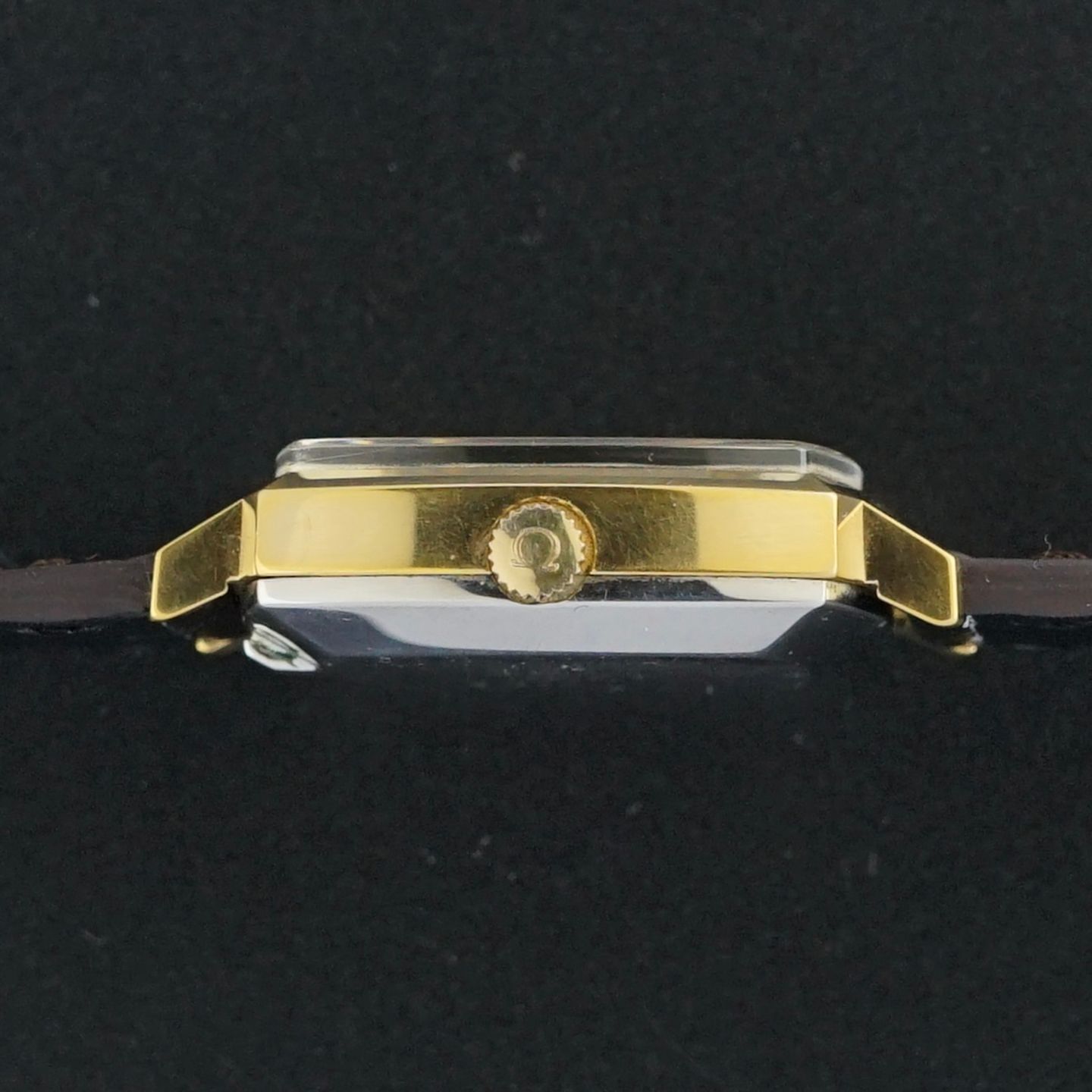 Omega Genève 162.0042 - (5/8)