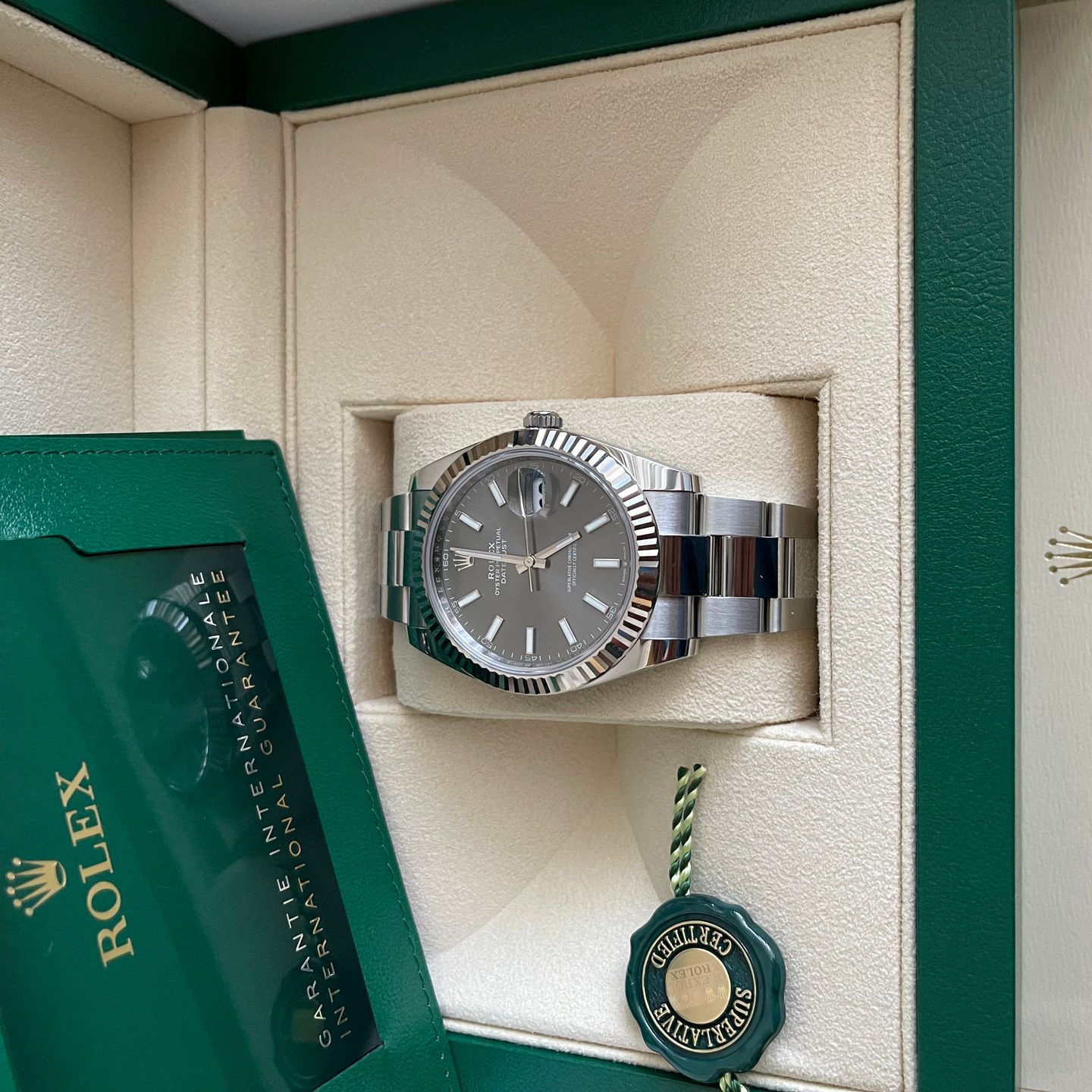 Rolex Datejust 41 126334 (2023) - Grey dial 48 mm Steel case (2/8)