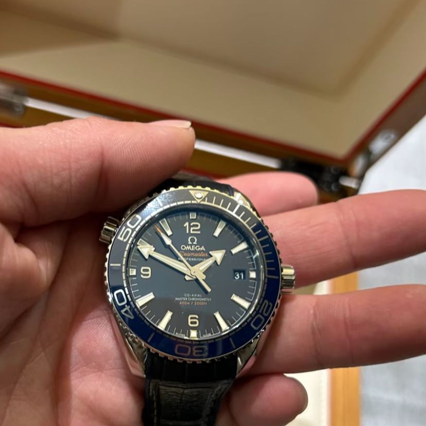 Omega Seamaster Planet Ocean 215.33.40.20.03.001 (2025) - Blauw wijzerplaat 40mm Staal (2/3)