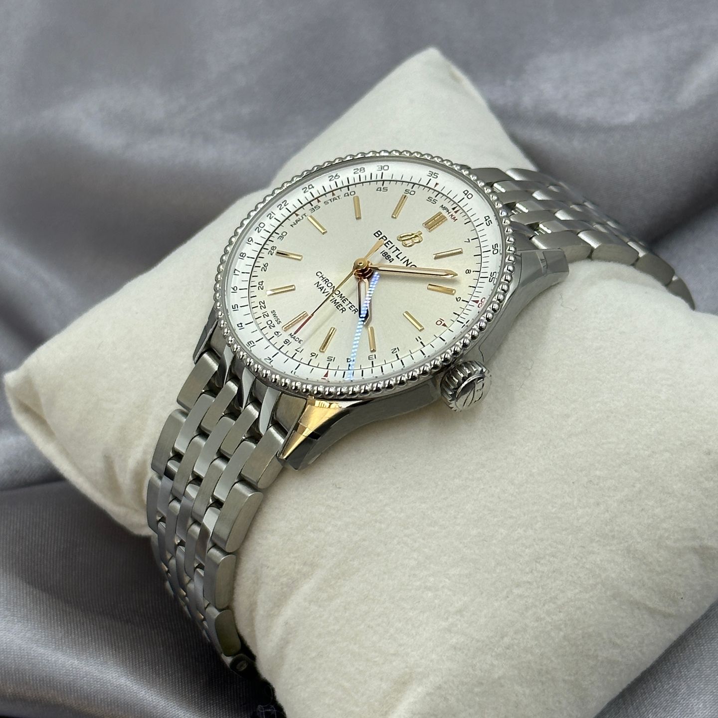 Breitling Navitimer A17327211G1A1 - (3/8)